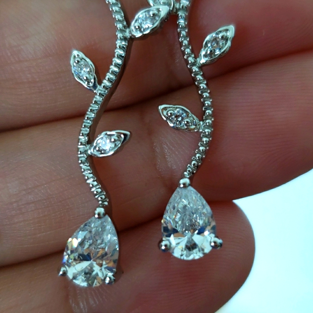 Delicate Plated Leaf Design Simulated Diamond Ear… - image 2